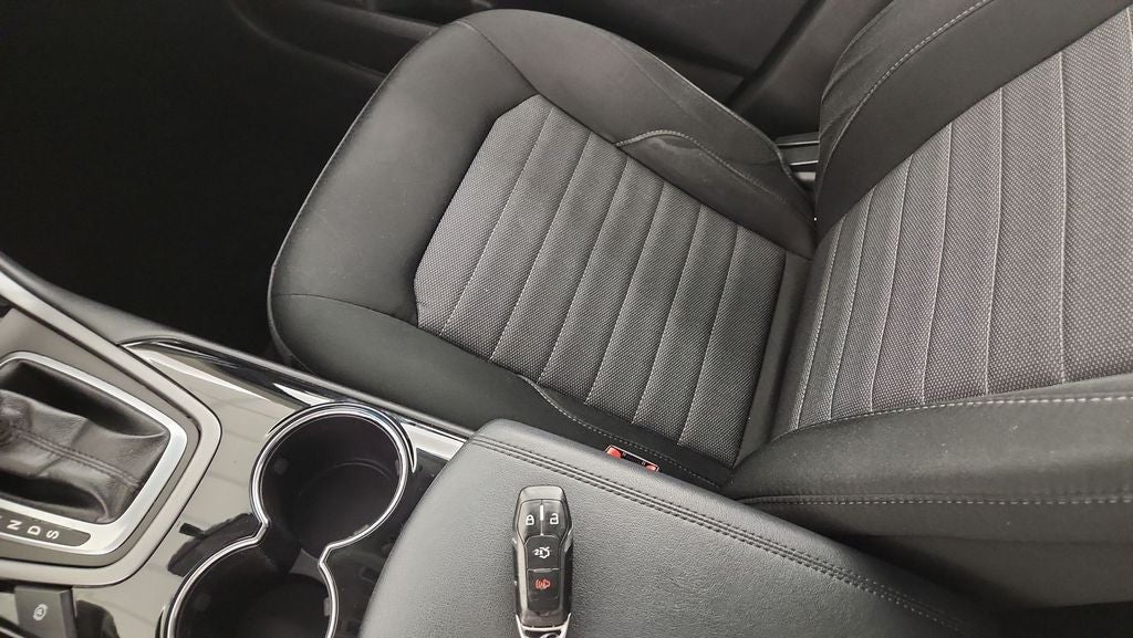 2015 Ford Edge SE