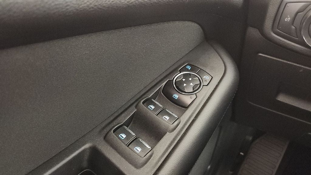 2015 Ford Edge SE