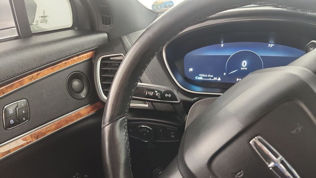 2020 Lincoln Nautilus Reserve