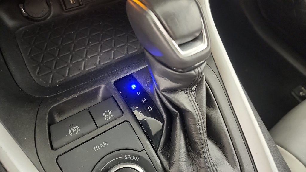 2021 Toyota RAV4 Hybrid XLE Premium