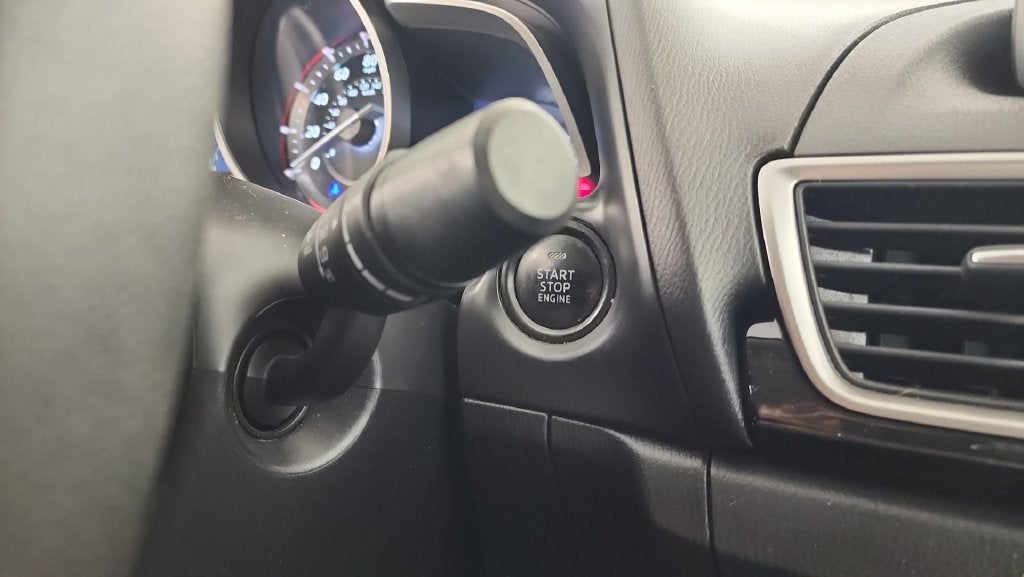 2014 Mazda Mazda3 i Sport