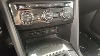 2018 Volkswagen Tiguan 2.0T SEL 4Motion