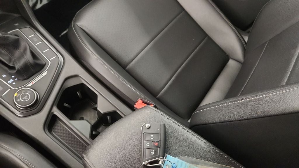 2018 Volkswagen Tiguan 2.0T SEL 4Motion