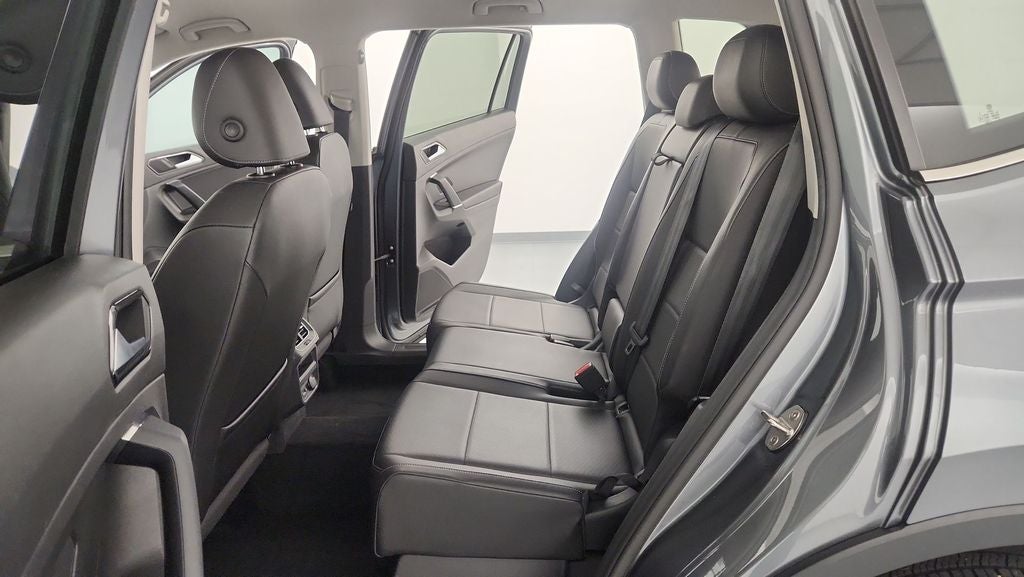 2018 Volkswagen Tiguan 2.0T SEL 4Motion