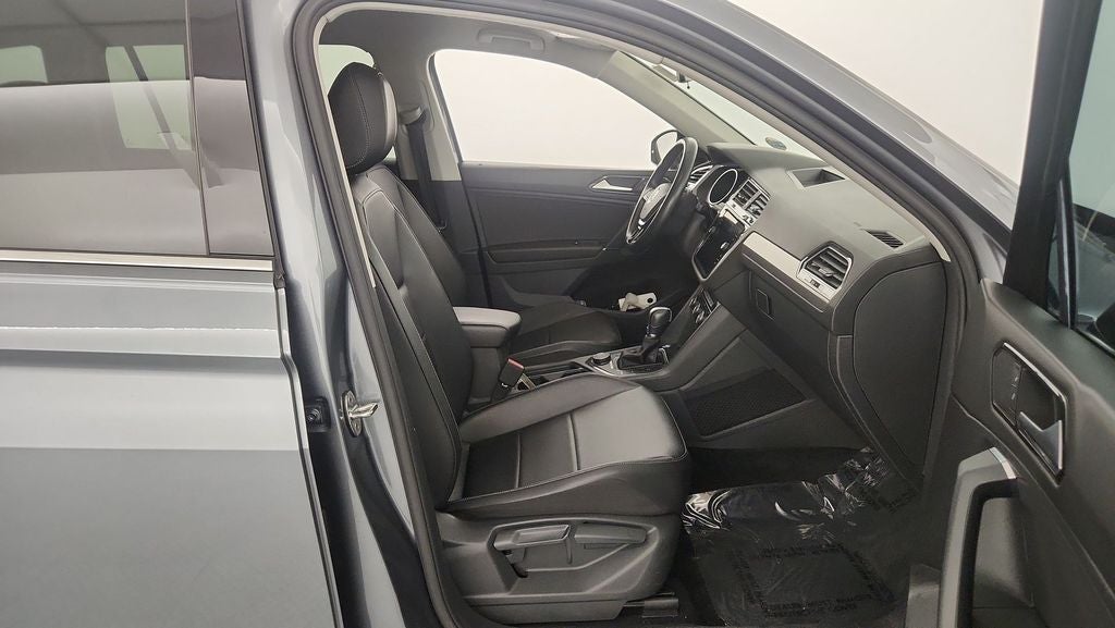 2018 Volkswagen Tiguan 2.0T SEL 4Motion