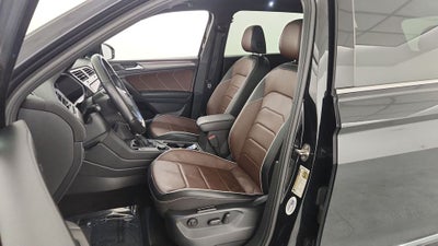 2022 Volkswagen Tiguan 2.0T SEL R-Line