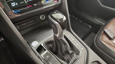 2022 Volkswagen Tiguan 2.0T SEL R-Line