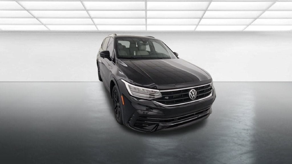 2022 Volkswagen Tiguan 2.0T SE R-Line Black
