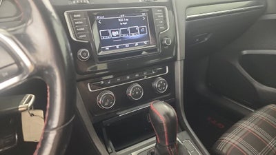 2015 Volkswagen Golf GTI 2.0T S