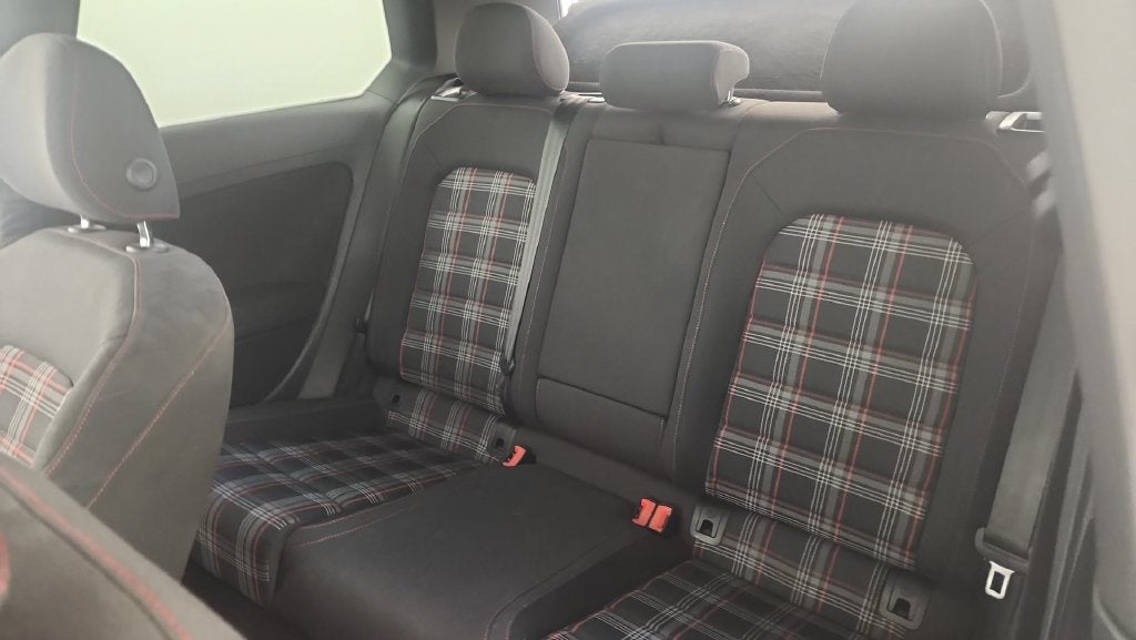 2015 Volkswagen Golf GTI 2.0T S