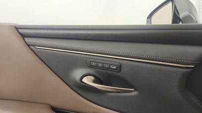 2022 Lexus ES 250