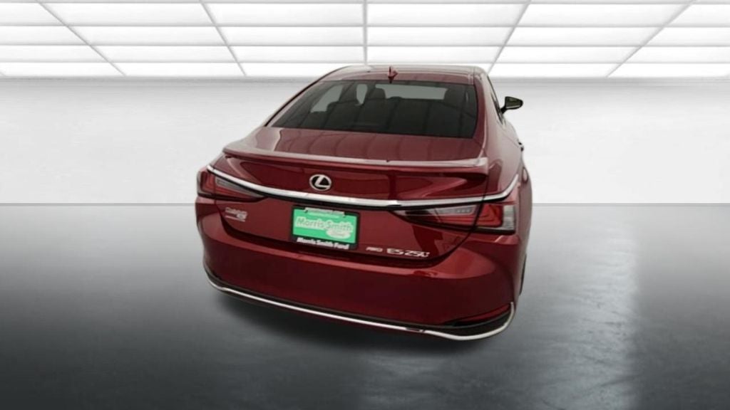 2022 Lexus ES 250
