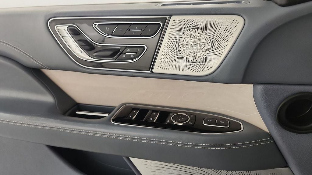 2018 Lincoln Navigator Black Label