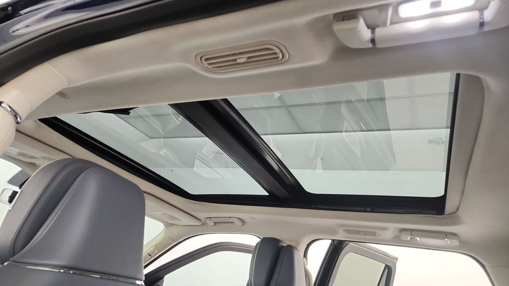 2018 Lincoln Navigator Black Label