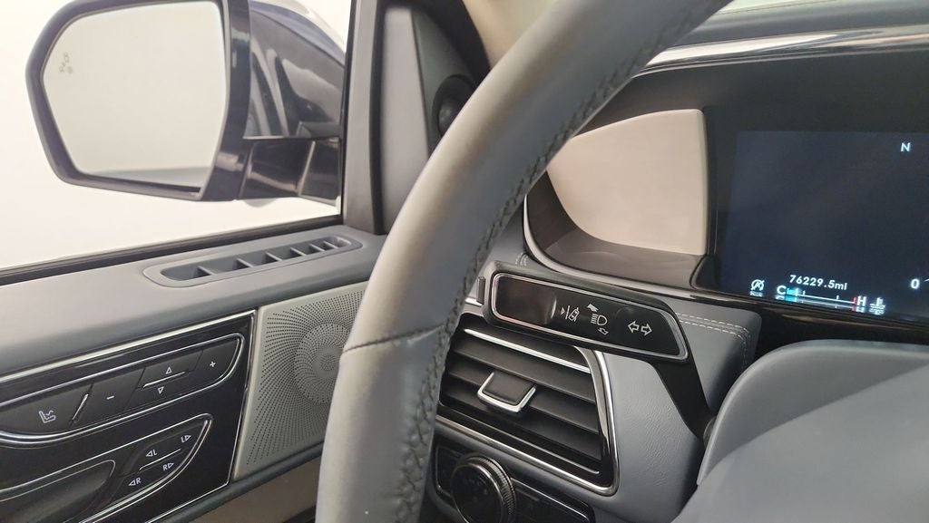 2018 Lincoln Navigator Black Label