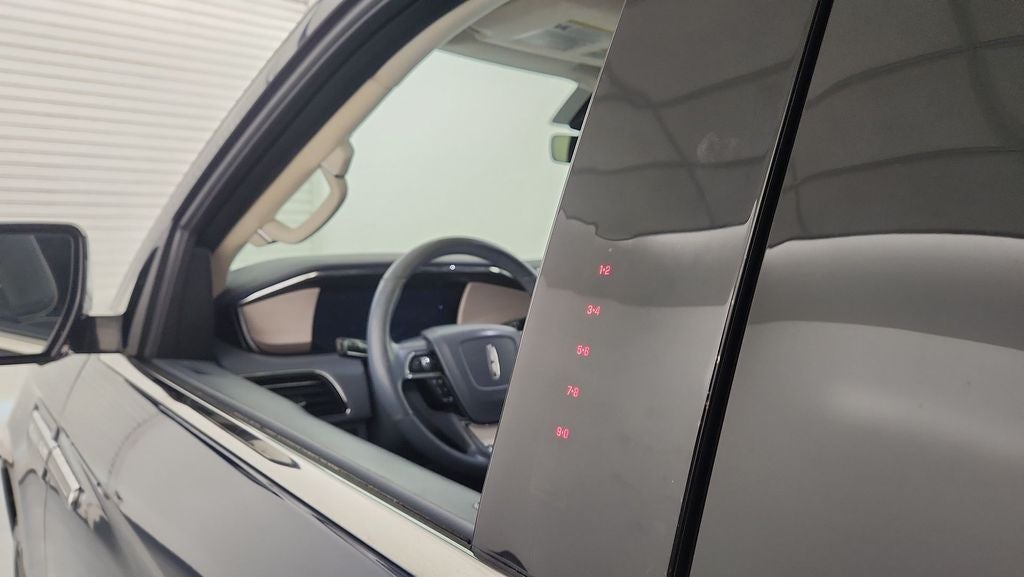 2018 Lincoln Navigator Black Label