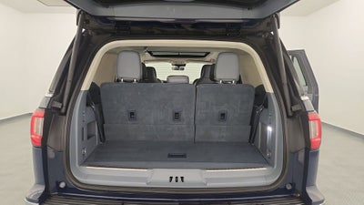 2018 Lincoln Navigator Black Label