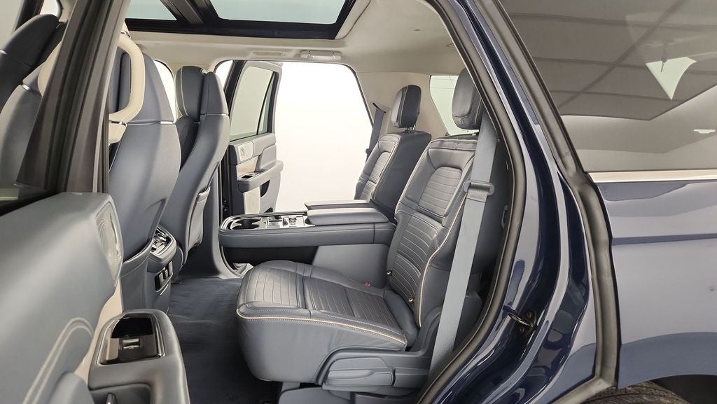 2018 Lincoln Navigator Black Label