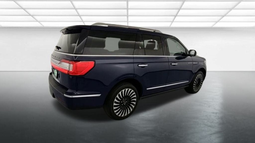2018 Lincoln Navigator Black Label