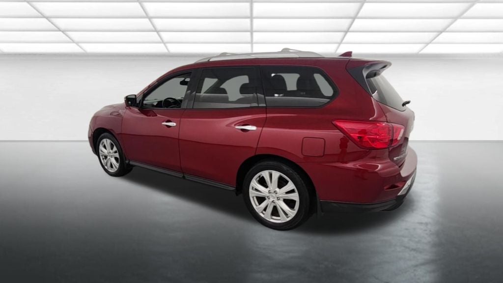 2019 Nissan Pathfinder SL