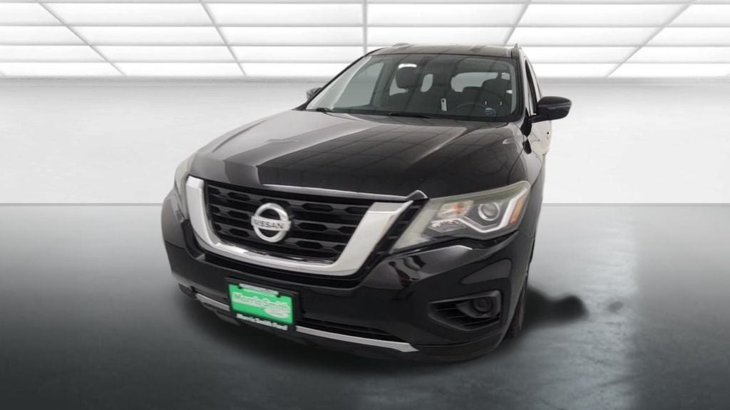 2017 Nissan Pathfinder S
