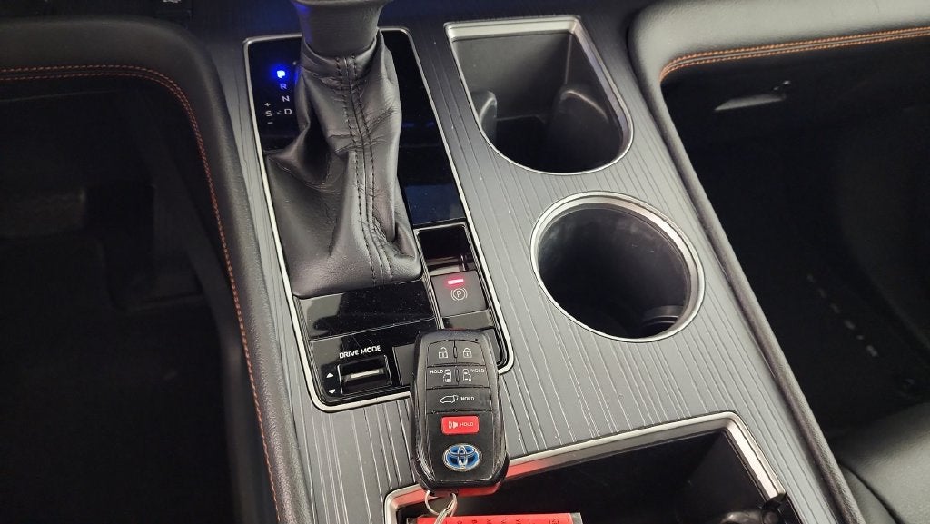 2021 Toyota Sienna XSE 7 Passenger