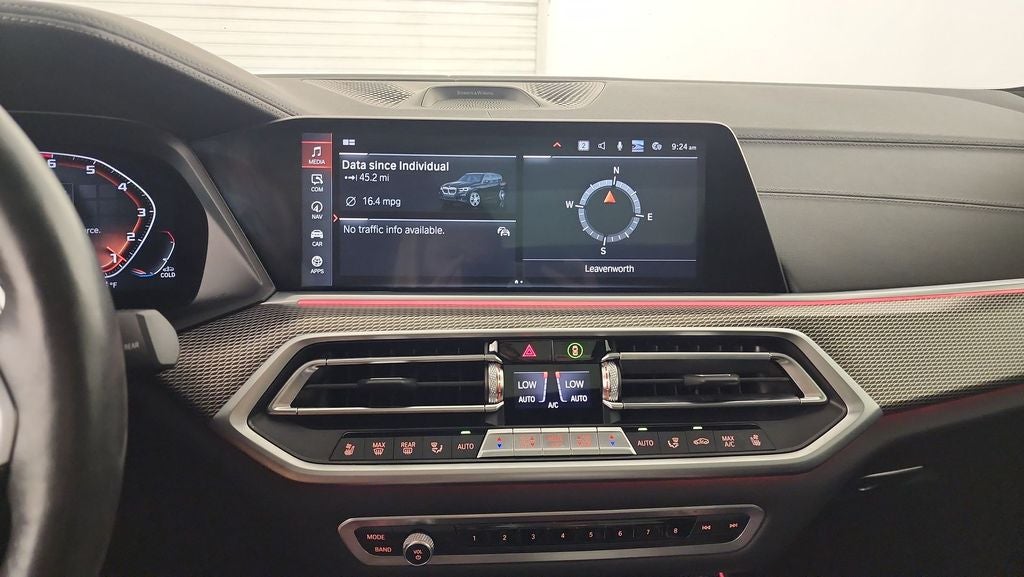 2022 BMW X5 M50i
