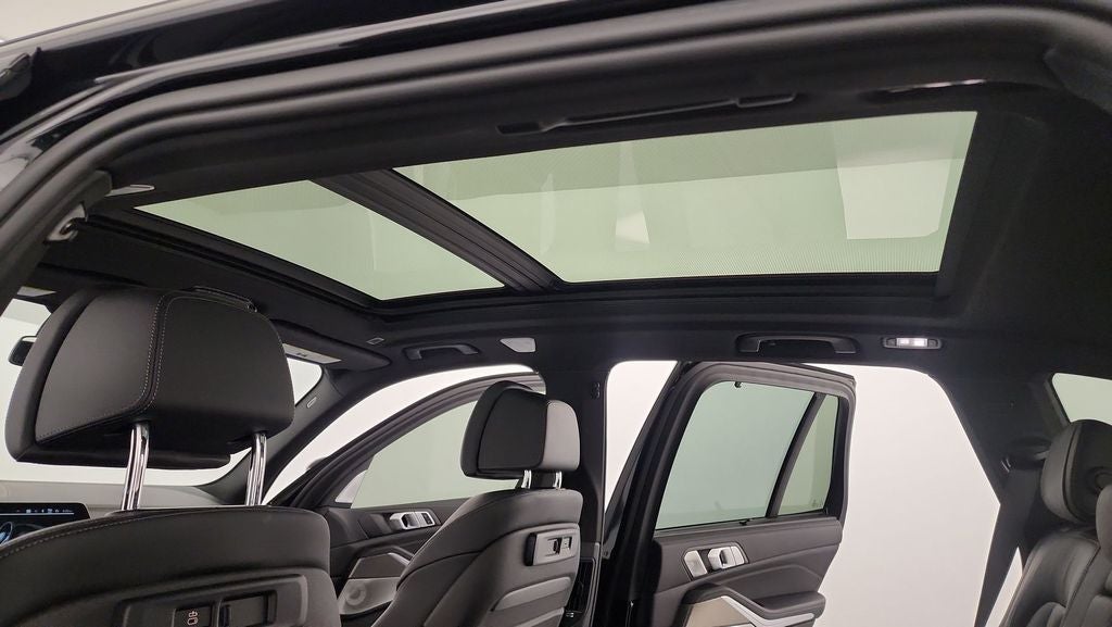 2022 BMW X5 M50i