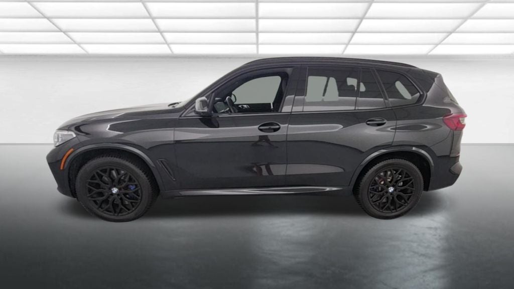 2022 BMW X5 M50i