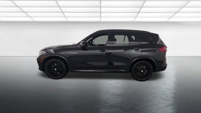 2022 BMW X5 M50i