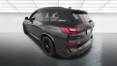 2022 BMW X5 M50i