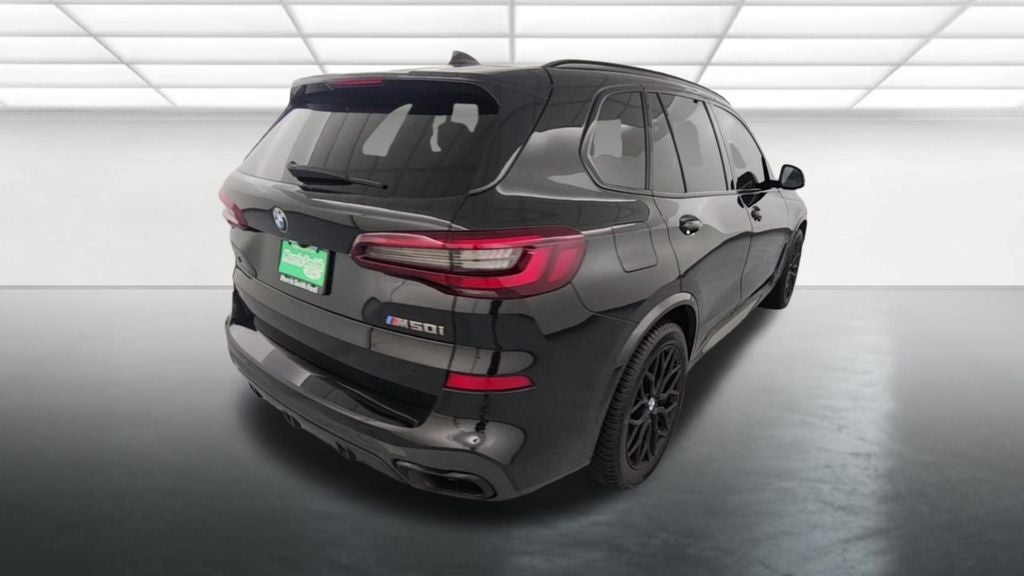2022 BMW X5 M50i