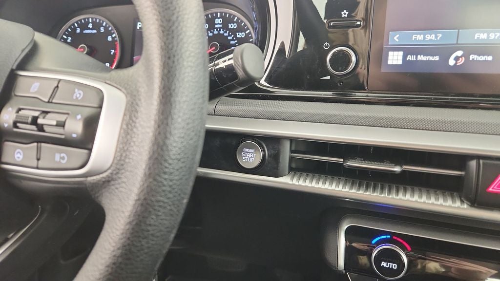 2023 Kia K5 LXS