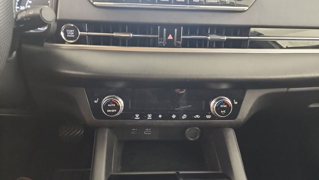 2023 Mitsubishi Outlander SE Special Edition