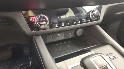 2024 Mitsubishi Outlander PHEV SE