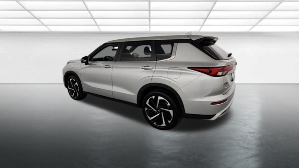 2024 Mitsubishi Outlander PHEV SE