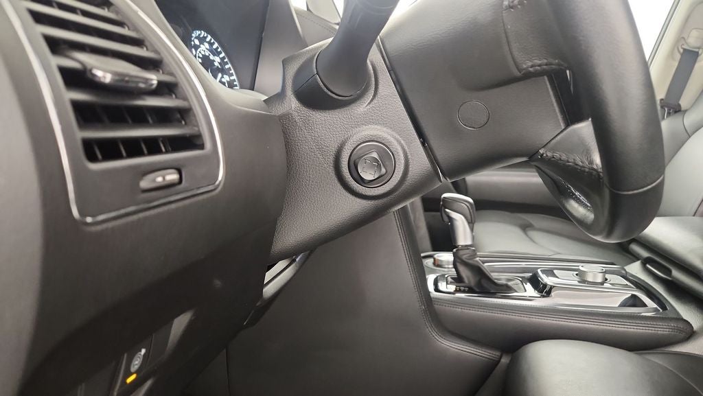 2023 Nissan Armada SV