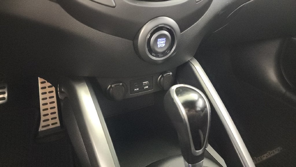 2016 Hyundai Veloster Turbo