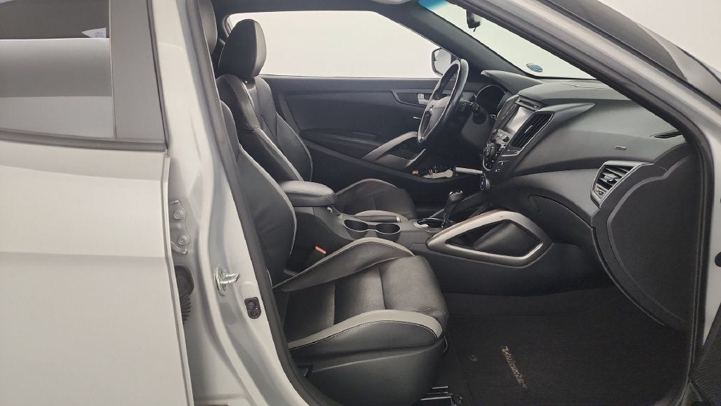 2016 Hyundai Veloster Turbo