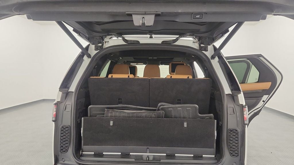 2017 Land Rover Discovery HSE Luxury