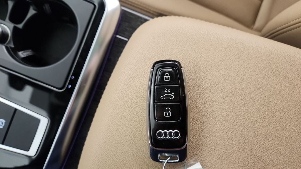 2023 Audi Q7 45 Premium Plus quattro