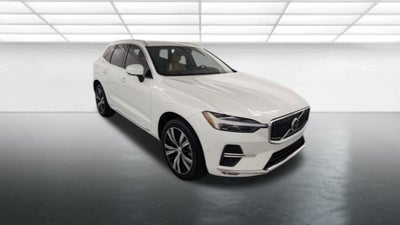 2022 Volvo XC60 B6 Inscription