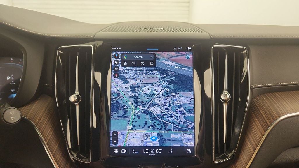 2022 Volvo XC60 B6 Inscription