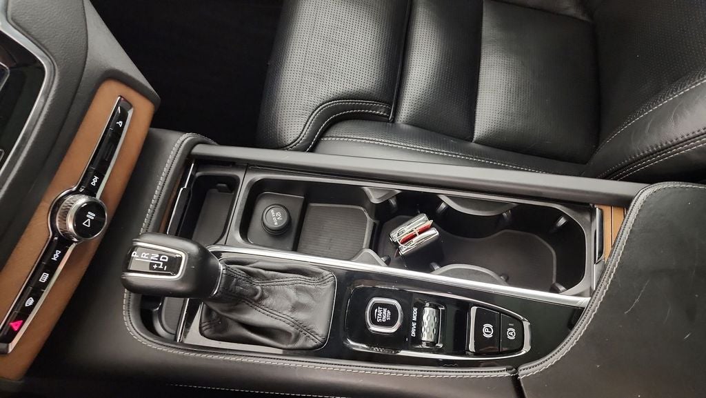 2018 Volvo XC90 T6 Inscription