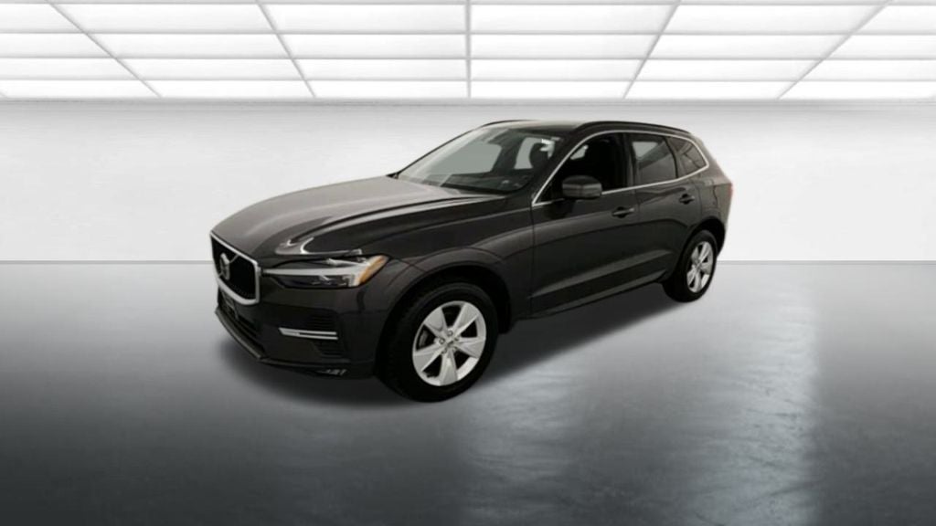 2022 Volvo XC60 B5 Momentum