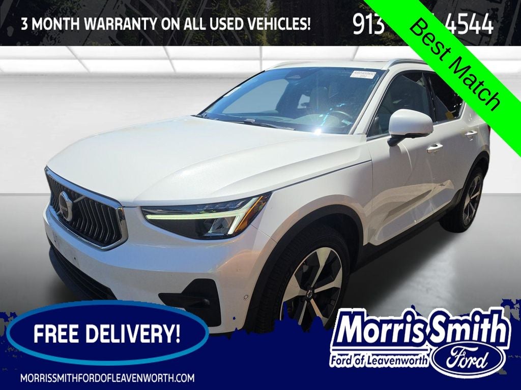 2024 Volvo XC40 B5 Plus Bright Theme