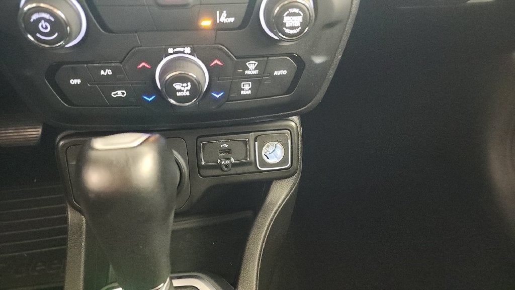 2023 Jeep Renegade Trailhawk