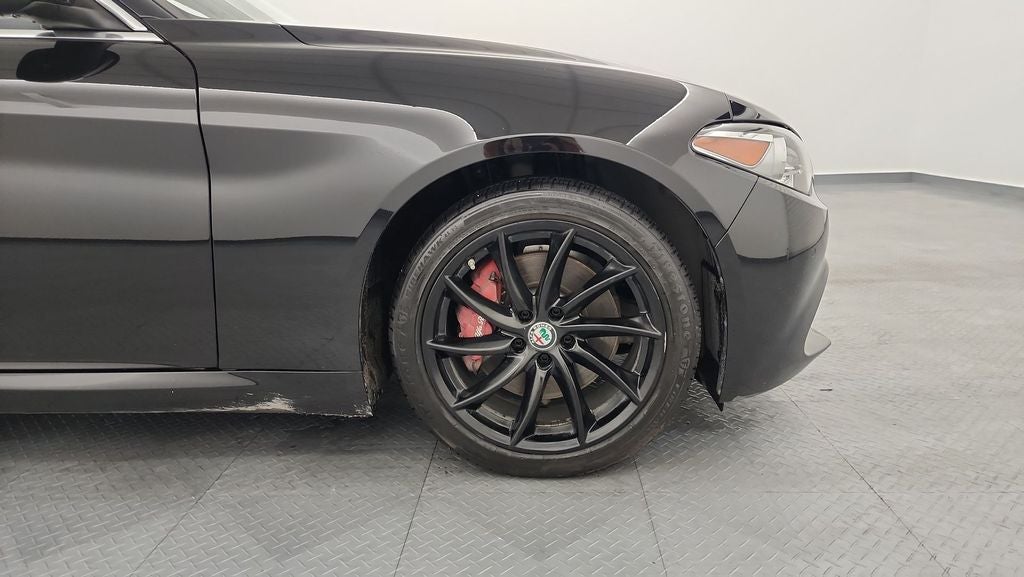 2017 Alfa Romeo Giulia Base