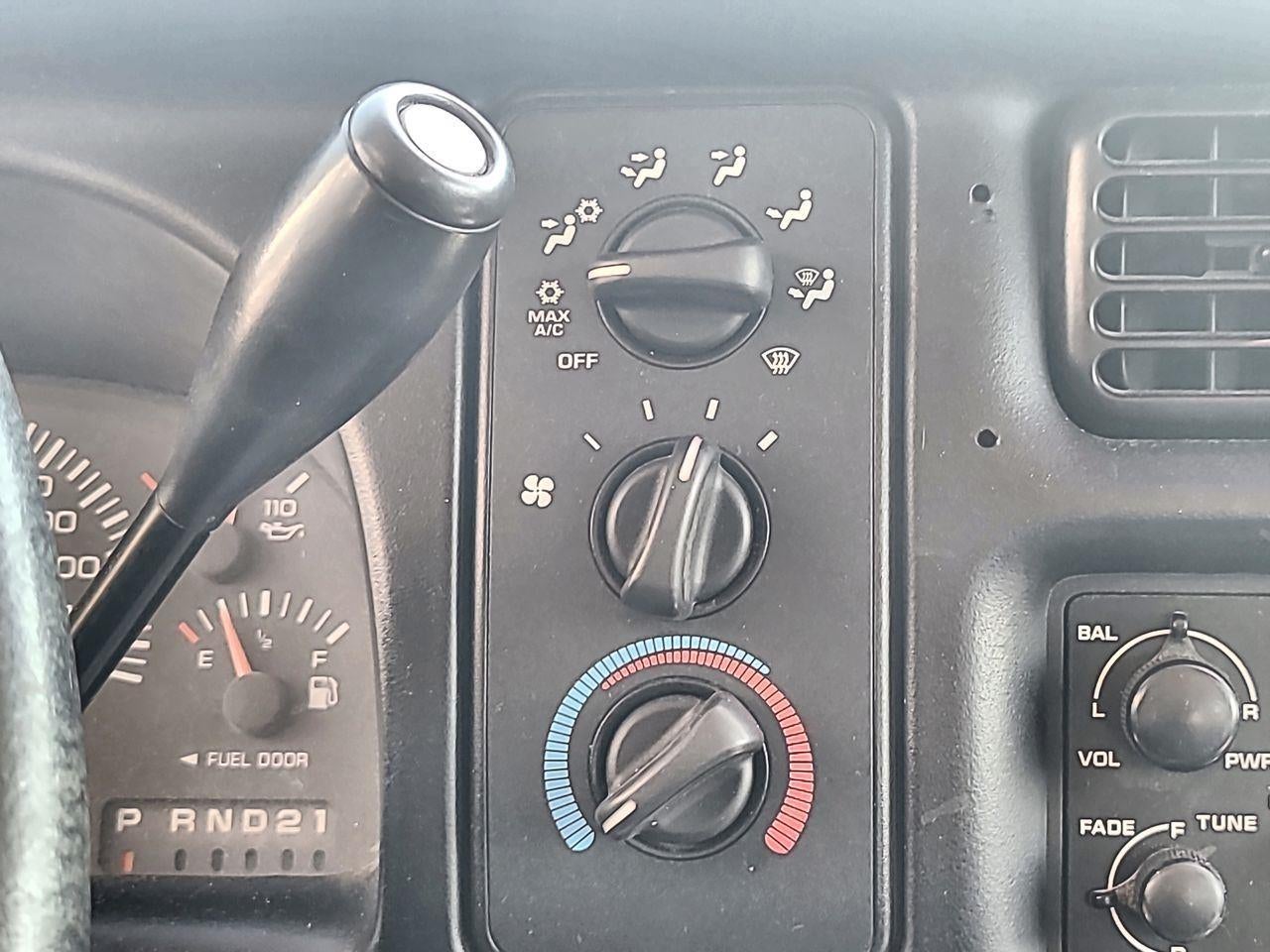 2001 Dodge RAM 2500 Base