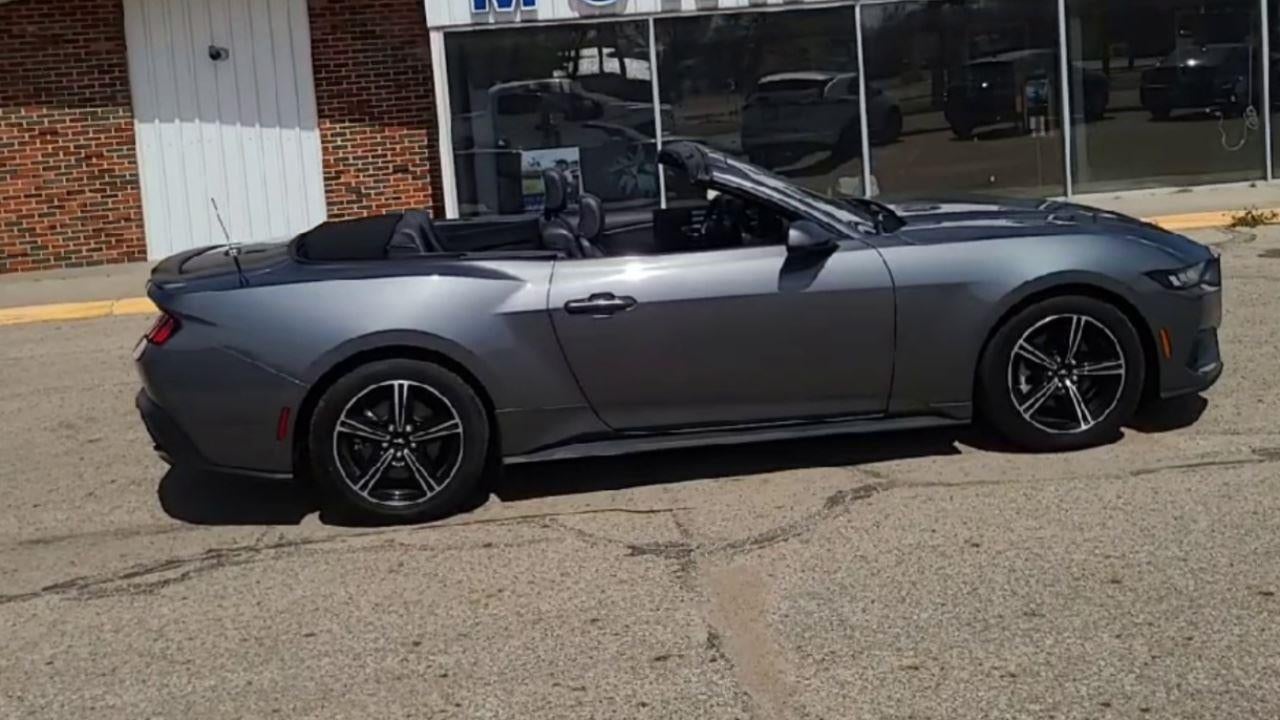 2025 Ford Mustang EcoBoost Premium